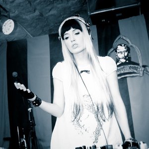 Marika Rossa のアバター