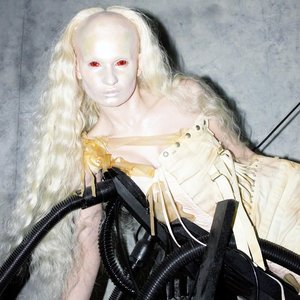 Lilith Morris 的头像