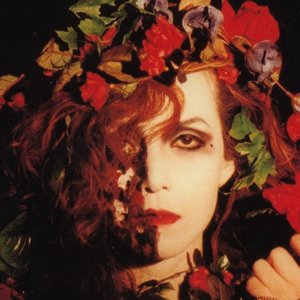 Lucifer Luscious Violenoué 的头像