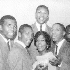 The Del‐Rios photo provided by Last.fm