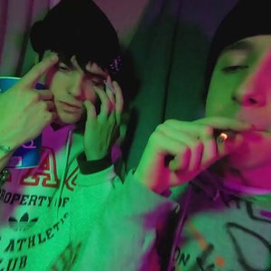 capoxxo & mayh3mp 的头像