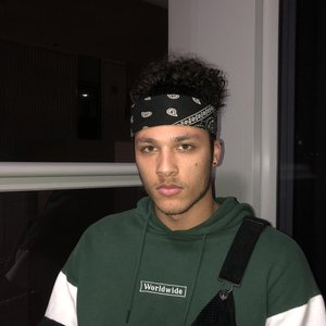 Denzel M 的头像