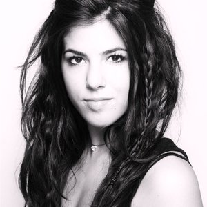 Aimie Atkinson 的头像
