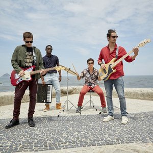 Banda 4.4 的头像