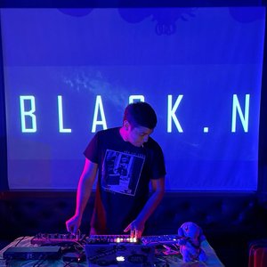 Black.n 的头像