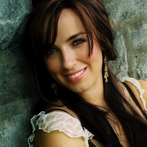 Rebecca Lynn Howard photo provided by Last.fm