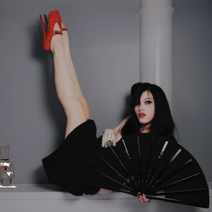 Avatar for Ms* Gloom