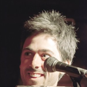 Tom Tuena 的头像