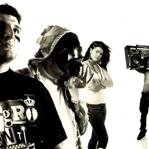 Sido, B-Tight, Fler, Tony D und Kitty Kat 的头像
