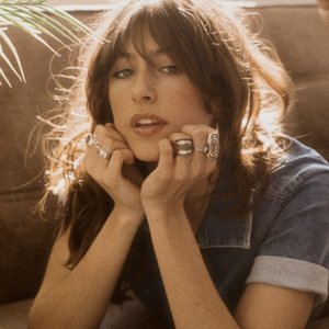 Avatar for Elle Coves