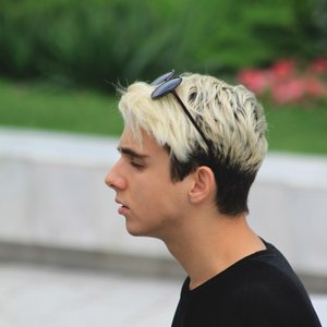 NICK MELOVIN 的头像