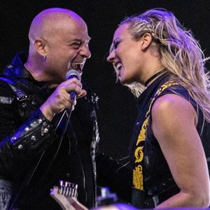 Disturbed, Nita Strauss & David Draiman 的头像