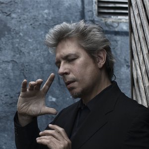 Elliot Goldenthal 的头像