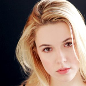 Alona Tal のアバター