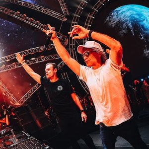 “Armin van Buuren & Bon Jovi”的封面