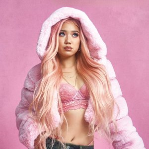 Lana 的头像