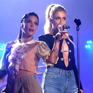 Halsey & Kelsea Ballerini 的头像
