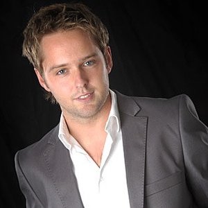 Derek Ryan 的头像