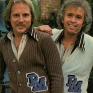 Pratt And McClain With Brother Love 的头像