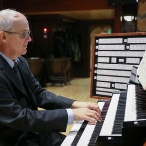 Bertalan Hock 的头像