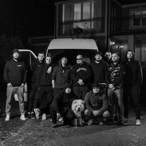 Chico feat. Qatoshi & 100лиця 的头像