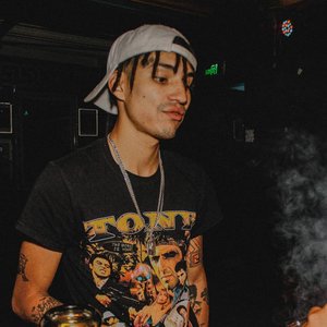Shisosaloud 的头像