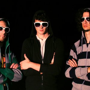 Captain Kneal And The Noisemakers 的头像