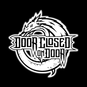 Imagen de 'Door Closed On Door'