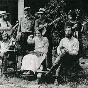 The Fuzzy Mountain String Band 的头像