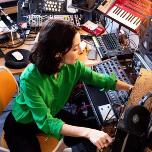 Lucrecia Dalt 的头像