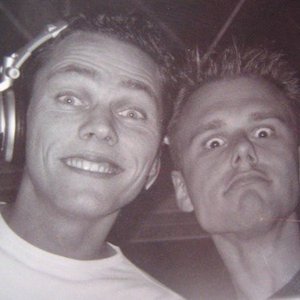 'DJ Tiësto & Armin van Buuren pres. Alibi'の画像