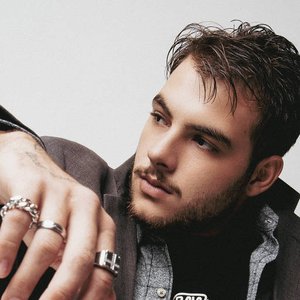 Felipe Poeta 的头像