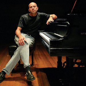 Paul Barnes 的头像