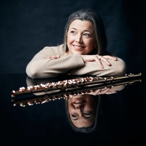 'Emily Beynon' için resim