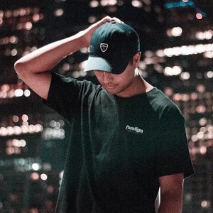 FLØRALS 的头像
