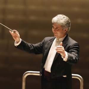 Toronto Symphony Orchestra, Peter Oundjian 的头像