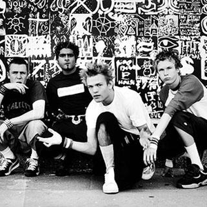 Sum 41 photo provided by Last.fm
