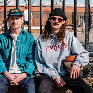 Asher Roth & Heather Grey 的头像
