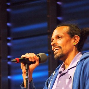 Ross Gay 的头像