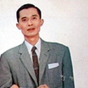 Изображение для '鄧寄塵'