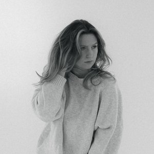 Lisa Curtis 的头像