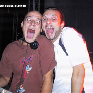 Pastis & Buenri photo provided by Last.fm