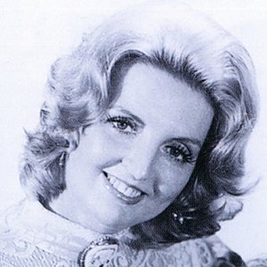 Avatar for Helen Carter