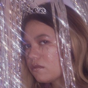 Drama Queens - Single