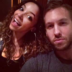 Calvin Harris ft Tinashe 的头像