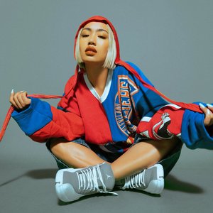 RIEHATA 的头像