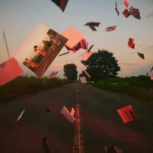 KARESHIいるんだって - Single