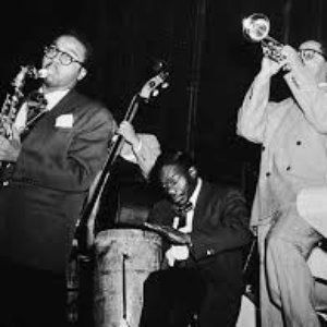James Moody & Chano Pozo 的头像