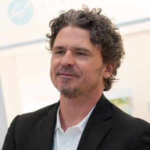 Dave Eggers 的头像