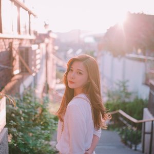 새봄 的头像